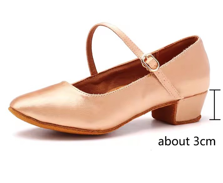 Buty do standardu obcas kostka