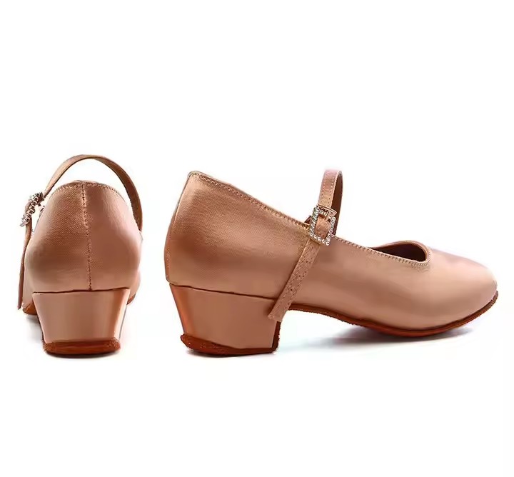 Buty do standardu obcas kostka - obrazek 4