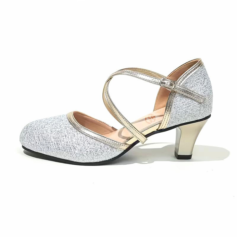 Buty do tańca srebne zakryte