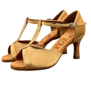 Buty do tańca jasny beż barok zakryty 7.5